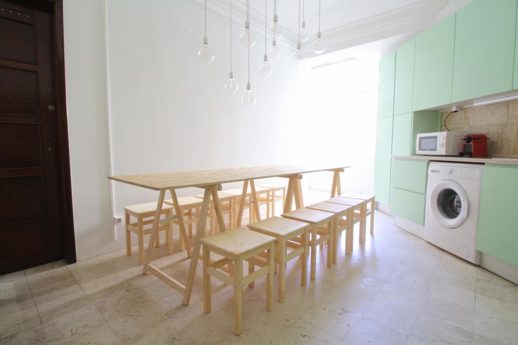 Terrace In For Groups Lissabon