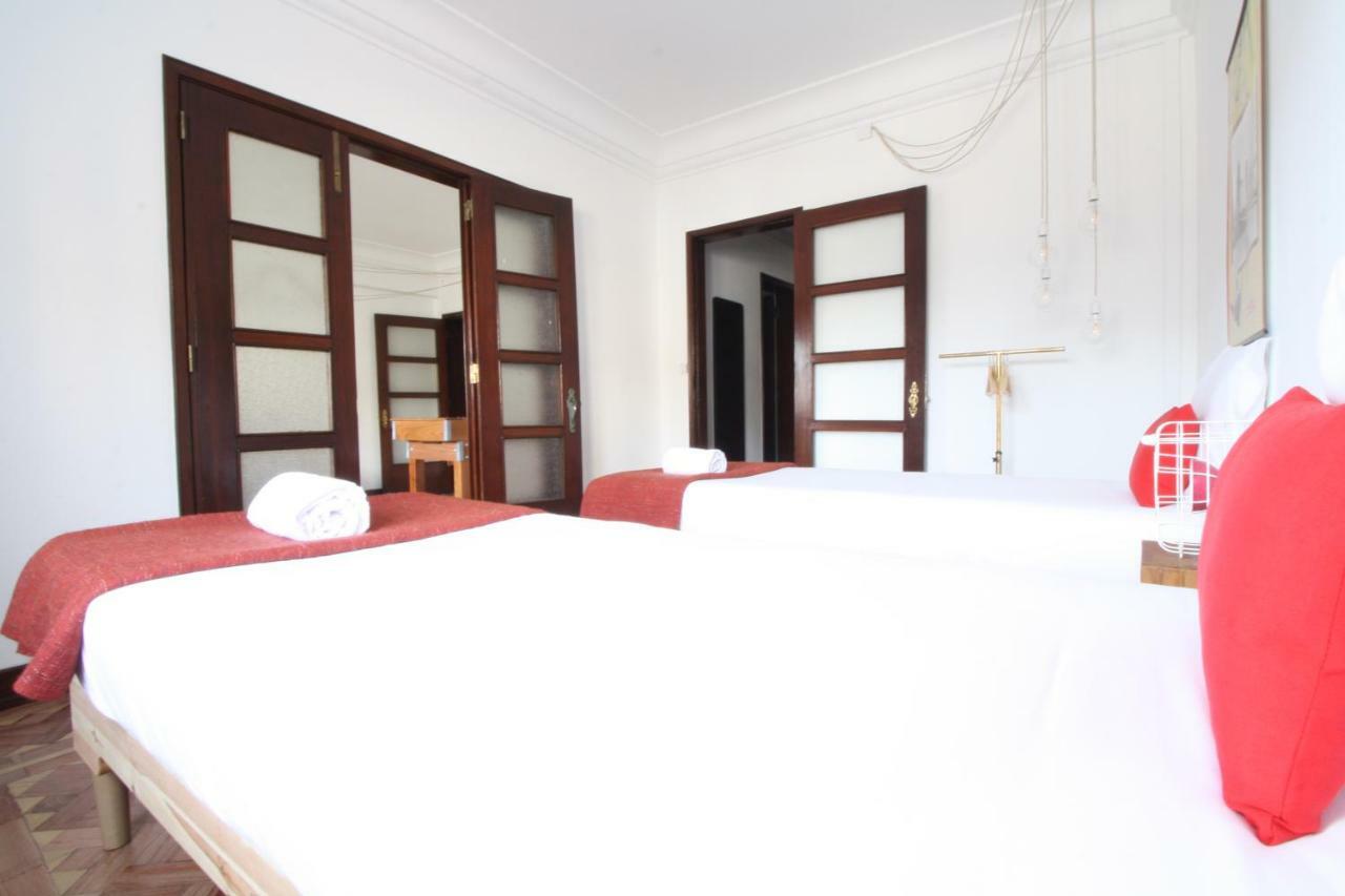 Apartment Terrace In For Groups Lissabon
